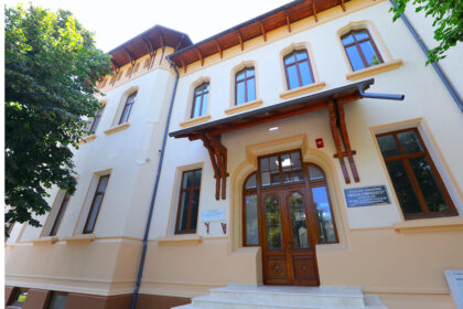 foto cum arata colegiul national mihai eminescu din constanta dupa modernizare investitie de 45 milioane de euro 6a8d3968af223