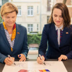 foto ministra oana toiu a inaugurat sediul ambasadei romaniei la riga intr un an aniversar pentru relatiile bilaterale 6a91d14aa7099