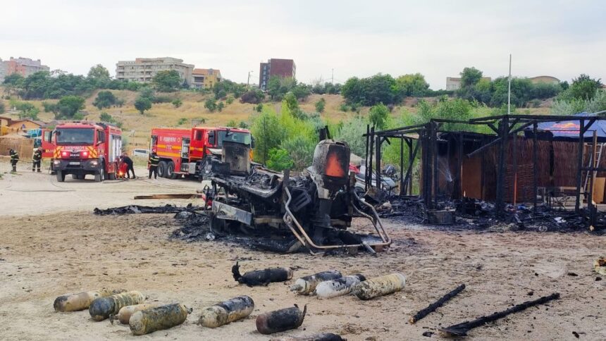 galerie foto video ce a ramas in urma incendiului de la zoom beach ce spune administratorul societatii ioan picu 6a703c7a4f074