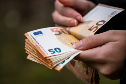 la tragerea loto 6 49 s a castigat cel mai mare premiu de categoria i din istoria acestui joc peste 10 milioane de euro 6a7e172f520df