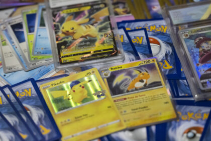 magazin de cartonase pokemon jefuit in franta hotii au plecat cu sute de produse in valoare de 80 000 de euro 6a7e0ad78eb01