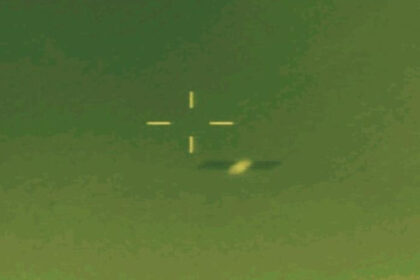 mapn doua tinte aeriene depistate in apropiere de insula serpilor doua aeronave f 18 au fost ridicate de la sol 6a8cb2031972a