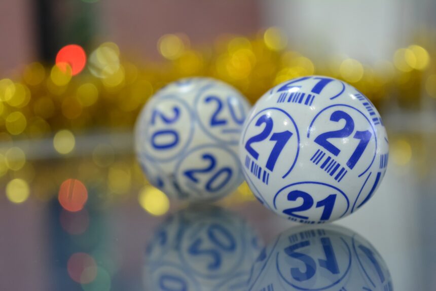 noi trageri loto astazi ce premii sunt puse in joc la 6 49 noroc joker noroc plus 5 40 si super noroc 6a8a9d90d66b8