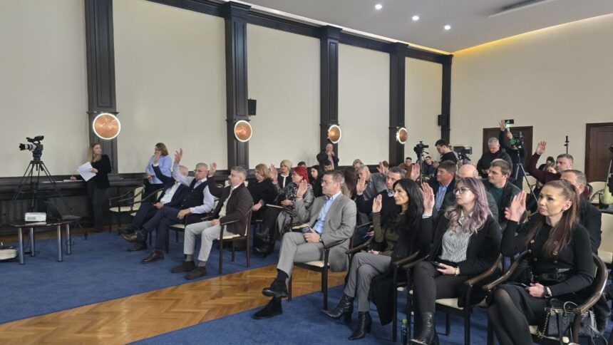 presedintele cjc florin mitroi convoaca sedinta ordinara se aproba tarifele si abonamentele pentru transportul public judetean ce alte proiecte figureaza pe ordinea de zi 6a85c7f41ad2a
