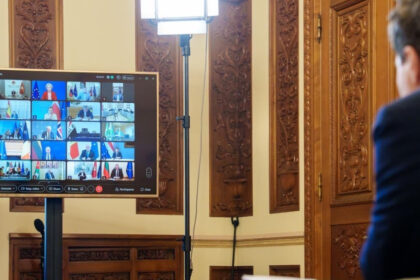 presedintele nicusor dan participa luni prin videoconferinta la reuniunea coalitiei de vointa pentru ucraina 6a8be28b0e842