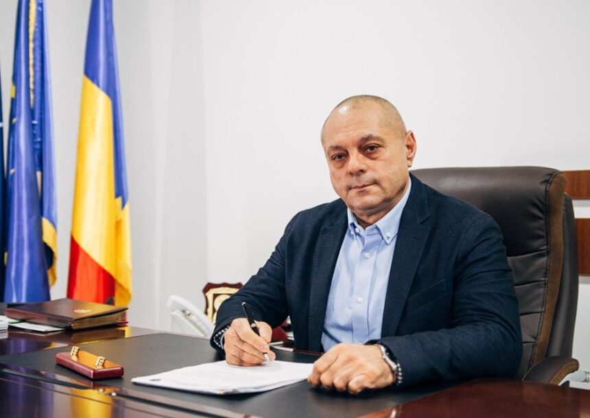 primarul comunei corbu vasile luminare face un anunt important cine va asigura serviciul de salubrizare de la 1 septembrie 6a703f602b399