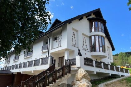 probleme pentru un fost director de institutie din constanta pensiunea din fundata scoasa la licitatie 6a7ba29c5227f