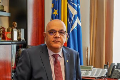 raed arafat seful departamentului pentru situatii de urgenta vine maine la constanta vezi aici motivul 6a7d9fa8b7c80