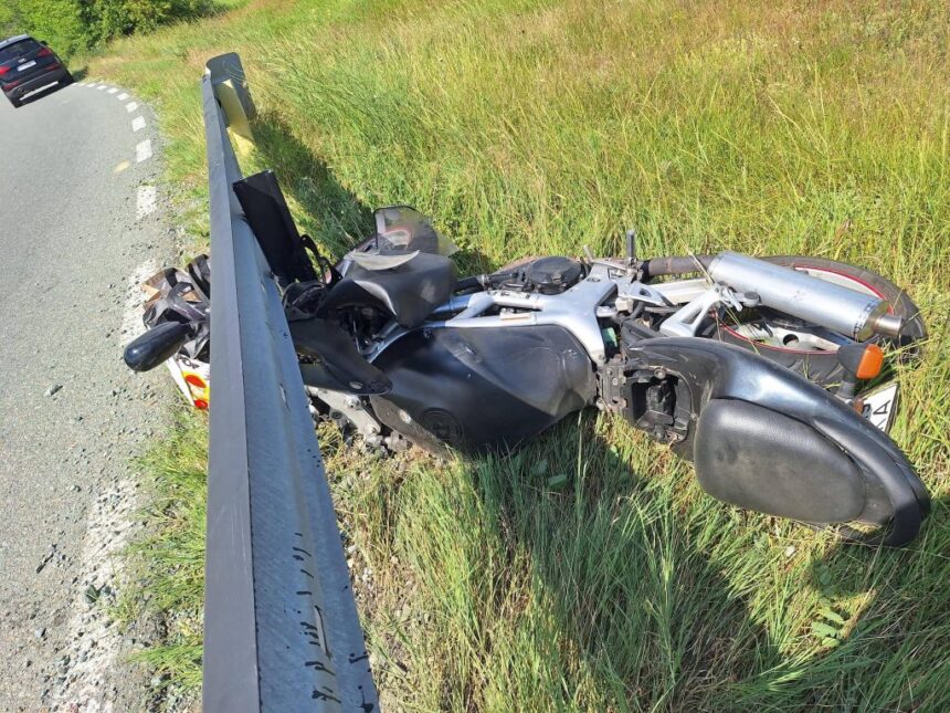 tragedie intre lumina si oituz motociclist decedat dupa impactul cu un tir 6a7f3b8359f81