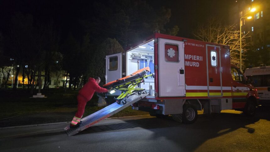 tragedie pe linia ferata la costinesti o persoana a murit 6a717f4c719a9