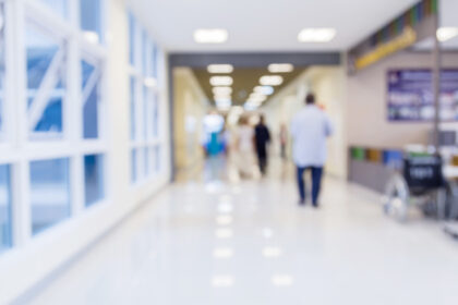 trei arestari dupa un scandal la maternitatea brasov totul ar fi pornit de la o pacienta care i a cerut colegei de salon sa se spele 6a8f355c237ab