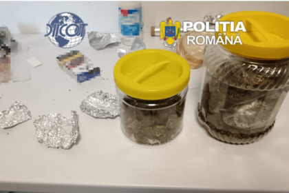 tulcea prins in flagrant delict in timp ce ar fi detinut si transportat 200 de grame de canabis un tanar este cercetat pentru trafic de droguri 6a8c2ab9a56bf