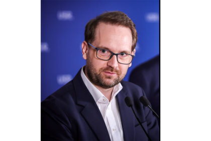 ultima ora ccr a decis amendamentul prin care dominic fritz isi pierde mandatul e constitutional reactia liderului usr 6a82fe6529970