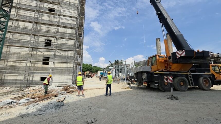 un nou pas in dezafectarea vechiului cet constanta vor fi demontate instalatiile de ulei si pompare 6a7d1d6128fe9