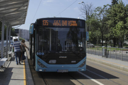 video amenzi pentru cei care deranjeaza calatorii in mijloacele de transport ale stb pentru ce se vor da sanctiuni 6a73662f52396