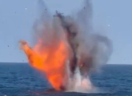 video doua drone suspecte distruse de scafandri in marea neagra langa neptun deep ce spun autoritatile ucrainene 6a7b7bb104a08