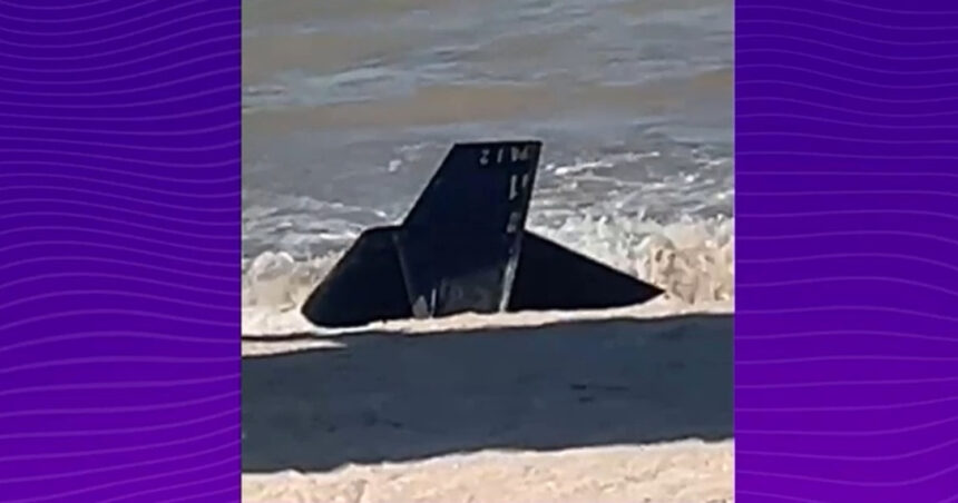video fragment de drona gasit pe plaja din saturn turistii au fost evacuati 6a7f4042cc96a