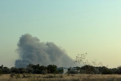 video incendiu puternic la un centru de colectare de la iesirea din lumina spre navodari 6a7ca31c6a72e