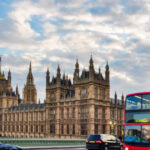 video jigniti de politicienii extremisti romanii din londra primesc aprecieri de la primarul sadiq khan mesajul transmis prin digi24 6a9108f1b0fcc