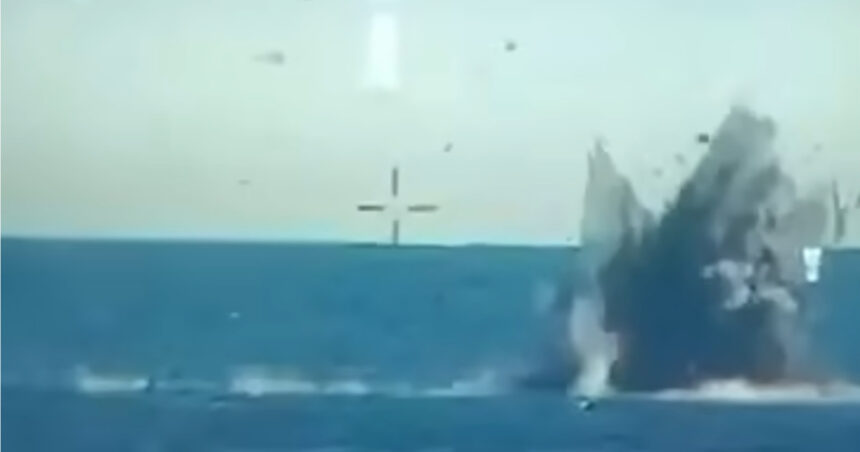 video noi imagini cu neutralizarea controlata a resturilor dronei maritime lovite de avionul f 16 fortele monitorizeaza permanent situatia 6a875a66b7ce0