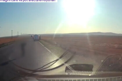 video un copil a cazut dintr o duba aflata in mers pe un drum din tulcea a fost salvat in ultima clipa din fata unui tir 6a7afe53e7e16