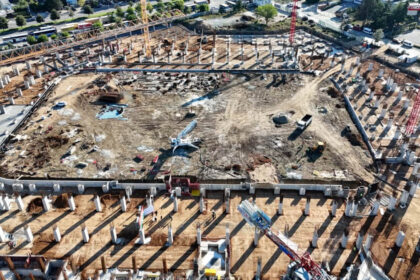 a inceput constructia stadionului nicolae dobrin la pitesti ce capacitate va avea arena 6aaa896aeea33