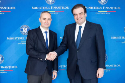 alexandru nazare va fi cununat de seful eurogrup kyriakos pierrakakis ministru al finantelor in grecia cand va avea loc ceremonia 6aa40903a86f9