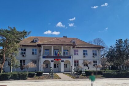 apartament din harsova scos la licitatie de primarie la jumatate de pret aproape 33 000 de lei e pus sub sechestru din 2024 6aa371b8e4054