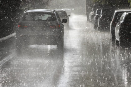 avertizare de la meteorologi zonele in care vor fi ploi torentiale si intensificari ale vantului 6a97d8a7b3985