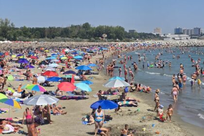 cazari false in statiunile de pe litoralul marii negre acuza procurorii un barbat si o femeie trimisi in judecata pentru inselaciune sunt zeci de victime 6aa2c57de6c71