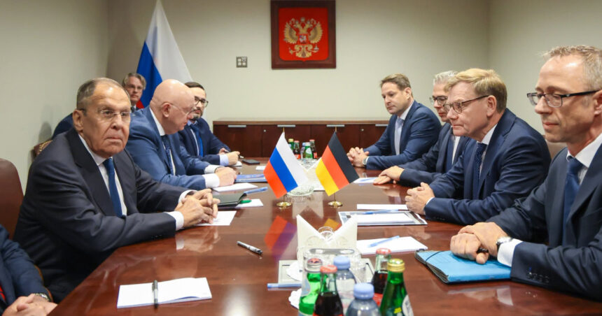 ce au discutat in spatele usilor inchise ministrul german de externe si serghei lavrov la prima intalnire de la inceputul razboiului 6ab8ea56a8b6a