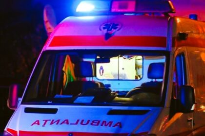 constanta un barbat a murit dupa ce a cazut de la etaj 6aa43708e8431