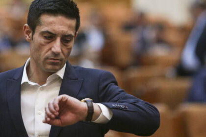 exclusiv claudiu manda al doilea in topul absentilor din pe muresan a declarat ca sotul olgutei vasilescu nu ne face cinste la bruxelles 6ab3e90ecbb28