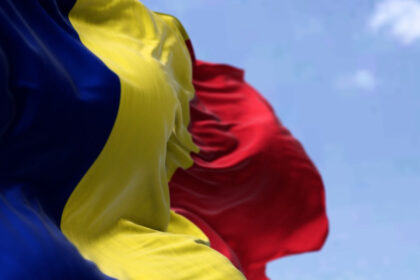 exclusiv petrisor peiu raspunde atacurilor privind legea tricolorului daca vreti e de inspiratie americana onorarea steagului 6aa41fa1c900f