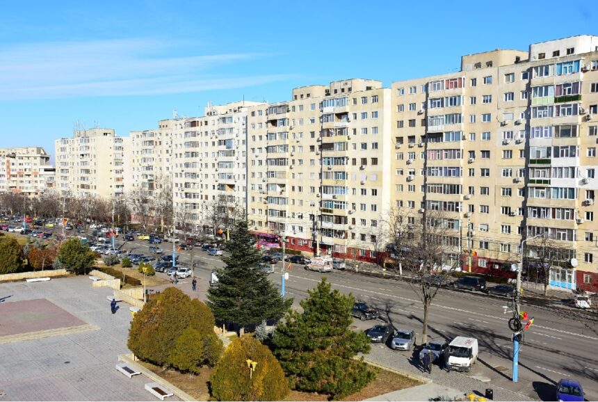 fereastra din uscator motiv de proces la constanta presedintele unei asociatii de proprietari dat in judecata de vecini il banuiau ca si a facut atelier de tamplarie in apartament 6ab1e7a408bf5
