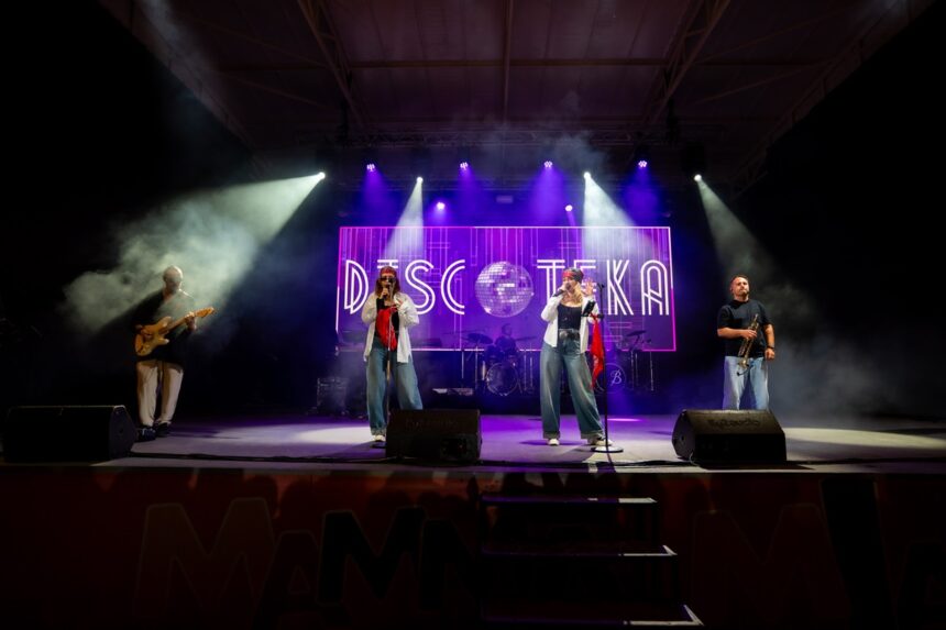 foto omd mamaia constanta anunta ultimul weekend de concerte live in piateta cazino mamaia iata spectacolele programate 6aabb9c5a2e0b
