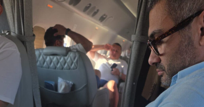 foto primele imagini din avionul privat cu care politicieni si magistrati au zburat in mykonos 6aa167895a183