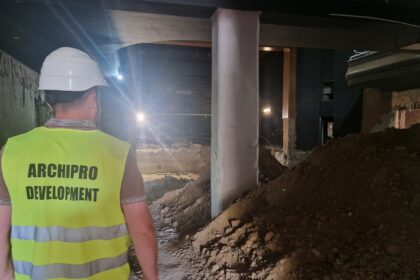 foto video in premiera cu lucrarile de la teatrul oleg danovski descoperiri surpriza ale arheologilor si declaratiile constructorului chiar de la fata locului 6aa3deb713976