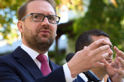 fritz cere alegeri anticipate dupa ce guvernul muresan a picat la vot a venit momentul sa ne intoarcem la votul oamenilor 6abd23913162c