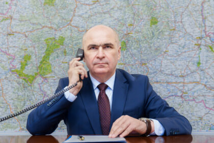 ilie bolojan discutie telefonica cu premierul ucrainei bucurestiul si kievul urmaresc dezvoltarea unor proiecte comune 6a96dbc06fc4b