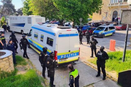 interceptari intr un mega dosar cu 26 de inculpati care spargeau case prin metoda chei mincinoase 6ab9875be8af2