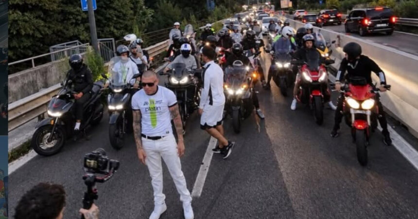 italia a expulzat un muzician din r moldova care blocase o autostrada pentru a realiza un videoclip 6ab94cc3a732f