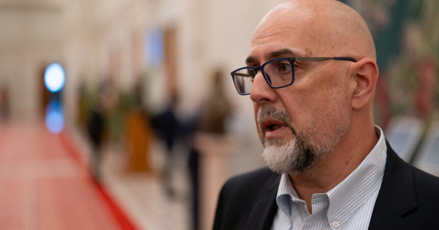 kelemen hunor s a razgandit si nu mai cere depunerea mandatului lui siegfried muresan mergem pana la votul final 6ab2e9984a760