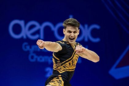 leonard manta de la csm constanta pe podium la mondialele de gimnastica aerobica 6aa8489ecfbc6