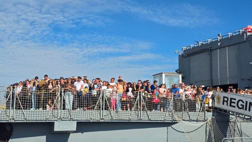 live foto video bricul mircea a revenit la constanta dupa 5 luni de mars cine este prezent la intampinarea studentilor militari 6aaa41614f20b