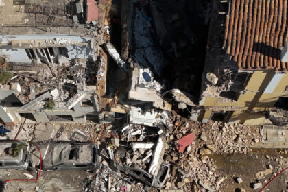mae anunta ca nu sunt romani afectati de explozia din atena sau de incendiul izbucnit la bordul unui feribot in largul insulei mykonos 6ab6833b29e47