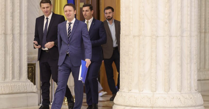 ministrii din guvernul muresan vor fi audiati luni sau marti premierul desemnat programul de guvernare prezentat in cateva zile 6ab3b2839b504