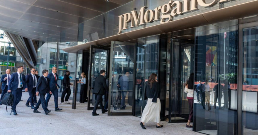 nicusor dan la sediul jpmorgan ce mesaje au primit marii investitori despre deficitul si viitorul economic al romaniei 6ab208c8d5a89