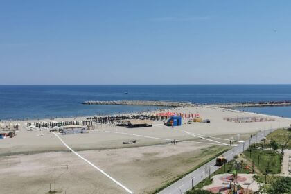 oficial de la abadl lista cu afaceristii care au construit ilegal pe plaja 6aa332e9e8e13