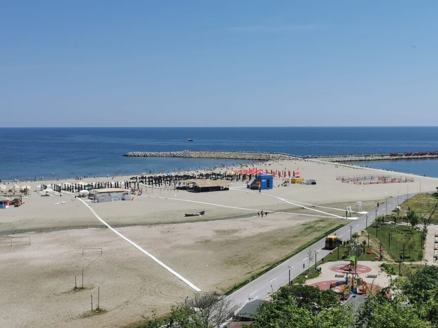 oficial de la abadl lista cu afaceristii care au construit ilegal pe plaja 6aa332e9e8e13